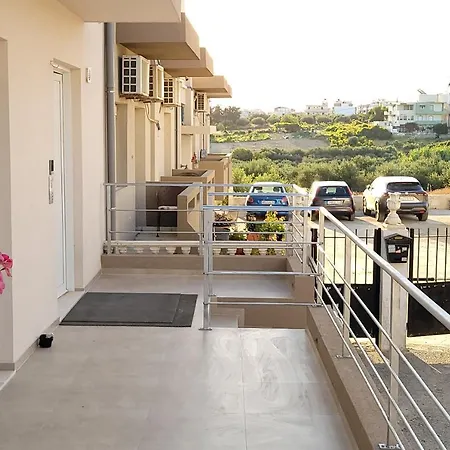 Crete House - South Gazi