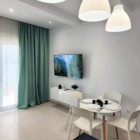Crete House - South * Gazi